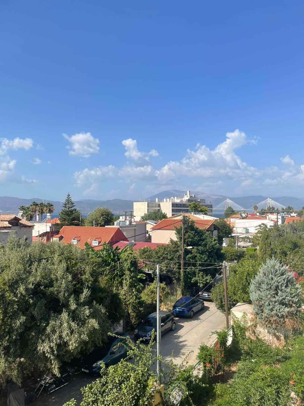 Villa Iroko Patras Buitenkant foto
