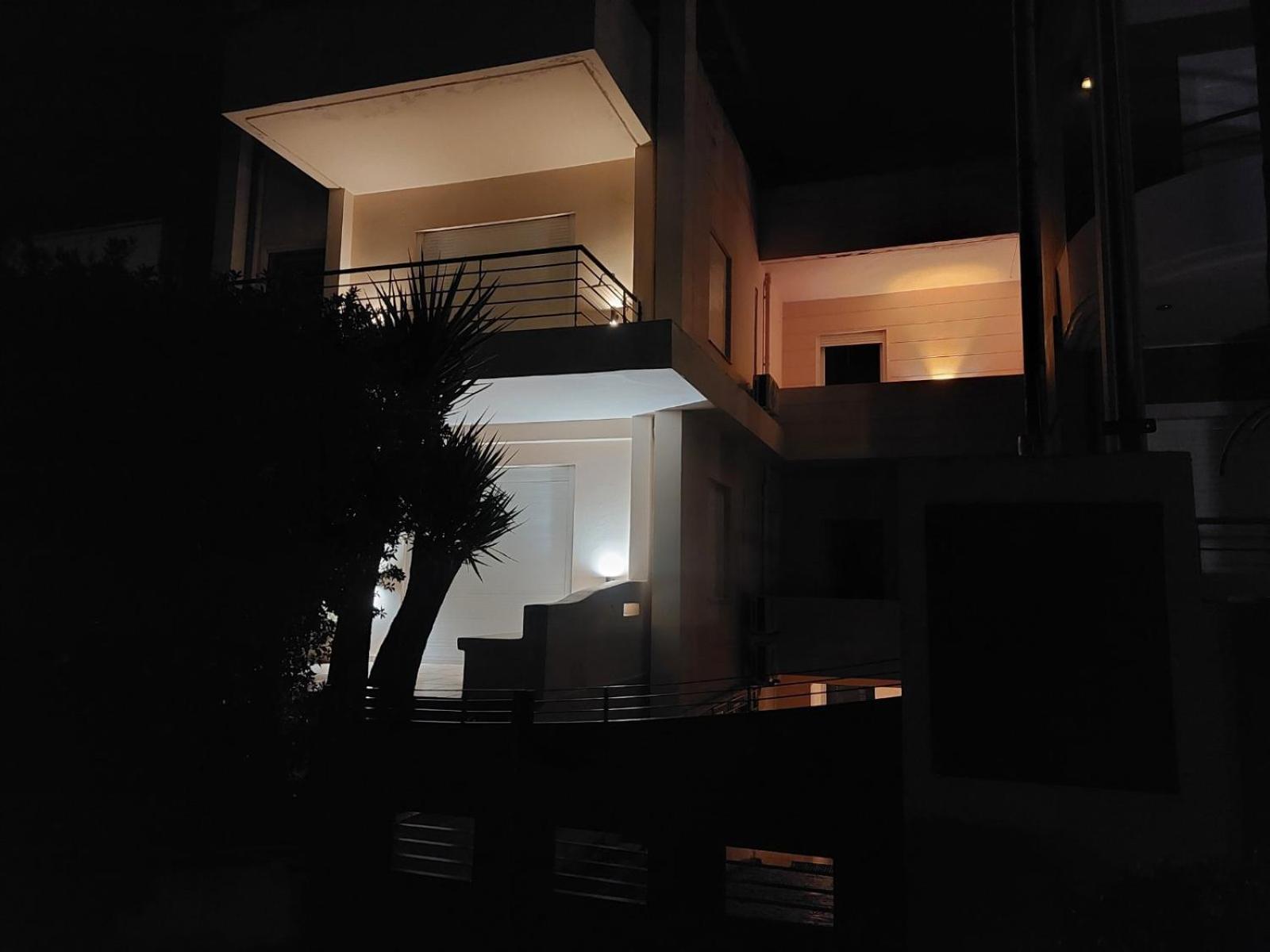 Villa Iroko Patras Buitenkant foto