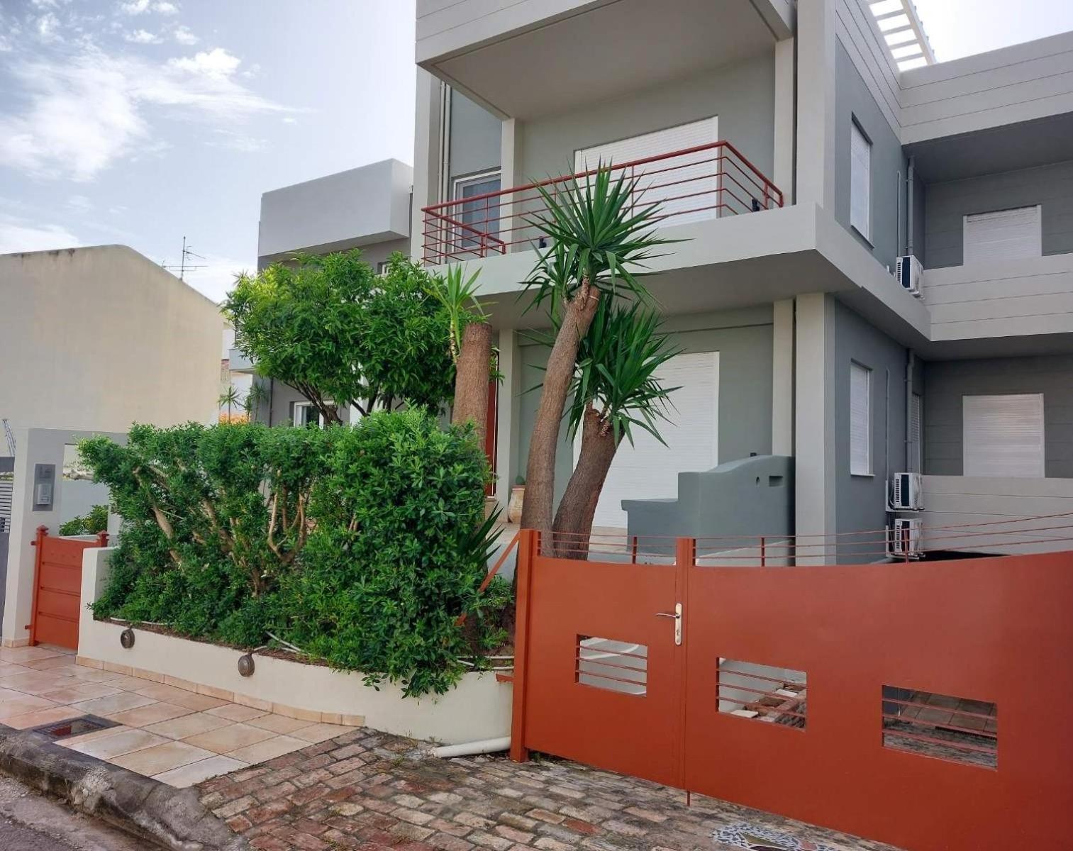 Villa Iroko Patras Buitenkant foto